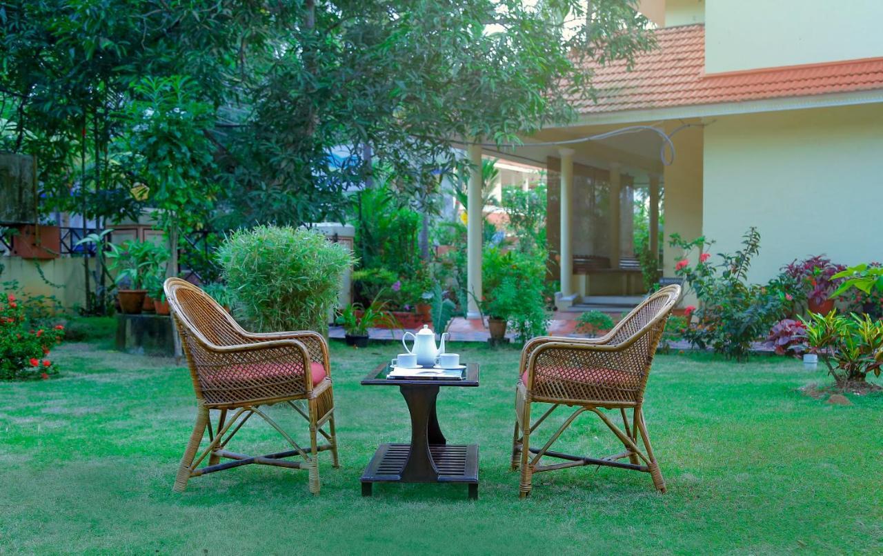 La Exotica Hotel Varkala Buitenkant foto